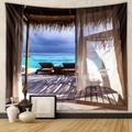 Détail de tapisserie de plage tropicale avec vue sur mer et design de terrasse en bois - Pavillon de Station Balnéaire (GT2001336) / 73x95cm (Tissu Brossé)