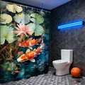 Dettaglio tenda doccia con carpe koi rosse, fiori di loto e grandi foglie verdi - 90*180cm / Tema Loto Koi (Verde Oliva)
