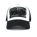 Gorra trucker bordada New York City con estampado de bandera USA y malla transpirable - Ajustable / Negro con bordado negro