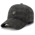 Herren Winter Schirmmütze aus dunkelgrauem Karo-Wollstoff mit F-Schild-Emblem Logo - Verstellbar / Schwarz