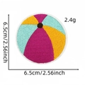 Dettaglio della toppa ricamata a pallone da spiaggia con diametro 6,5 cm e trama colorata - Stile Palla da Spiaggia (1#)