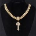 Collana a catena cubana dorata con ciondolo a croce a pugnale e pietre luccicanti - 50cm-20 pollici + Ciondolo / Oro