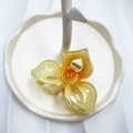 Floral hair claw clip in amber yellow resin with orange center for vacation styling - Yellow (Hollow Triangle Flower)