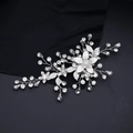 Silver bridal hair comb with pearls and rhinestones in floral and leaf design - Silver Flower Rhinestone Hair Clip (HS-J6110)