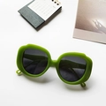 Gafas de sol oversize verde brillante con montura gruesa y lentes oscuras de moda retro - Verde Gelatina