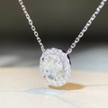 Elegante Halskette aus 925er Sterlingsilber mit oval geschliffenem High Carbon Diamant - Weißer Zirkonia