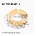 Gehämmerter Edelstahlring mit 18K Goldbeschichtung und klaren Zirkonia-Anhängern - Gold mit klarem Zirkonia