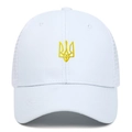 Weiße Baseball-Mesh-Kappe mit gelber Stickerei des Wappens der Ukraine - 6-Panel Mesh Weiß