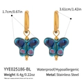 Detailansicht der blauen Schmetterlings-Ohrringe mit Edelstahl-Haken und Maßen - Blauer Schmetterling Stil (YYE025186-BL)