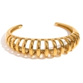 Elegant 18K gold-plated stainless steel open bangle featuring a hollow wave pattern - Gold
