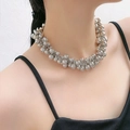 Collana girocollo a grappolo di perle d'argento in acciaio lucido per moda donna - Girocollo con Perline a Grappolo Argento