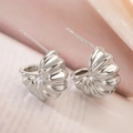 Chic silver shell-shaped irregular geometric stud earrings with a polished metallic finish - Shell Shape (45328) / Silver