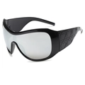 Lunettes de soleil bouclier Y2K avec monture noire et verres miroir argentés - Noir Brillant / Argent