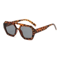 Occhiali da sole esagonali oversize con montatura tartarugata e doppio ponte nasale - Montatura Leopardata Lente Grigia C4