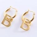 Set di tre orecchini a cerchio in acciaio inossidabile dorato con lettera B lucida - Stile Liscio Lucido (Larghezza 12mm Altezza 32mm) / Oro