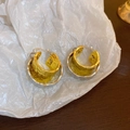 Vintage style C-shape metal hoop earrings with gold and silver layered pleated texture - Gold Silver Crinkled C-Shape (13#)