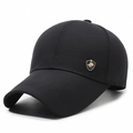 Schwarze Baseballkappe für Herren mit goldenem Metall-Fashion-Logo aus Baumwolle - Verstellbar / Schwarz