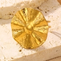Retro hammered gold ring featuring irregular wavy metal design and a textured surface - Irregular Radial Texture (RS0023yuanxing)