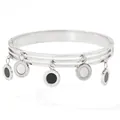 Brazalete de triple capa de acero inoxidable plateado con cinco colgantes de números romanos - Plateado