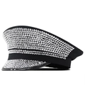 Casquette militaire pour femme ornée de strass argentés brillants sur tissu noir élégant - M (56-58cm) / Strass argentés et bord en cuir verni