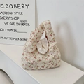Chic floral canvas handbag with delicate lace trim and red flower patterns - Red