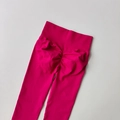 Hoch taillierte Yoga-Leggings in Rosarot mit Scrunch-Butt-Effekt aus Stretchstoff - S / Unterteile / Himbeere