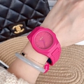 Reloj casual de silicona rosa para mujer con movimiento de cuarzo y esfera minimalista - Rosa Rojo