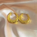 Irregular hammered geometric hoop earrings in 18k gold plated stainless steel - Engraved Round Hoop Style (EH377)