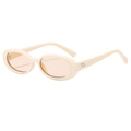 Occhiali da sole ovali retrò con montatura bianco crema e lenti color pesca vista 3/4 - Montatura Beige Lente Tè Chiaro