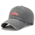Gorra de béisbol ajustable de algodón lavado gris oscuro con bordado China en rojo - Ajustable / Gris claro
