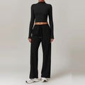 Schwarzes Sport-Set für Damen mit Langarm-Crop-Top und weiter Jogginghose im Set - M / Langarm + Lange Jogginghose / Premium Schwarz