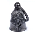 Campana protectora de moto en acero inoxidable negro con relieve de alas y fondo blanco - Colgante Negro Llavero (GBK-010)