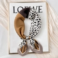 Elegant silk scarf with leopard print and geometric color blocks in blue and brown - 70x70cm / Leopard Stripe-Camel