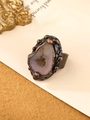 Dettaglio macro di un anello in agata geode vintage con placcatura in bronzo antico - Taglia Unica(Regolabile) / Bronzo