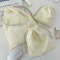 Set de 3 bolsas de almacenamiento de pana beige con cordón para cosméticos y viaje - Pequeño (14 * 16 cm) / Blanco Leche