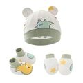 Dettaglio del set neonato in cotone con cappello, guanti e calzini a stampa dinosauro - Set da 3 Pezzi Grande Dinosauro Colorato Verde