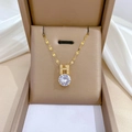 Set collana a forma di H in acciaio al titanio dorato con zircone in scatola regalo - Stile Diamante a Forma di H (XL2606-417) / Oro