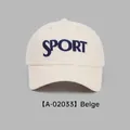 Casquette de baseball beige avec broderie SPORT bleue et design à six panneaux - Beige