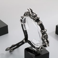Geflochtenes Herren-Lederarmband in Schwarz mit Drachenkopf-Anhänger aus Edelstahl - Verstellbar / Drachenkopf und Schwanzschnalle Geflochtener Stil (KB87977-BD)