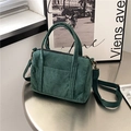Borsa Boston retrò in velluto a coste verde scuro con tracolla regolabile e manici - Verde Scuro