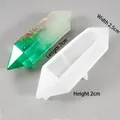 Moule en silicone pour pendentif pendule avec dimensions 7x2.5x2cm et produit fini en résine - Pendule No. 17