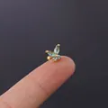 Blauwe vlinder zirkoon oorsteker met gouden roestvrijstalen staafje voor kraakbeen piercing - Vlindervorm (303-3#) / Lichtblauw (3#)