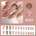 Unghie finte a mandorla con glitter a onde francesi e motivi a stella rosa - W359 [Stile Colla]