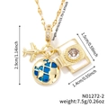 Detailansicht der Goldkette mit Flugzeug, Globus und Zirkonia-Anhängern samt Abmessungen - N01272-2 / Gold-Flugzeug Globus Zirkonia