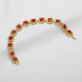 18k vergoldetes Armband mit 13 quadratischen roten Zirkonen und weißen Schmucksteinen - Rot