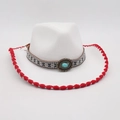 Cappello fedora bianco etnico con bordo rosso all'uncinetto e decoro turchese - Taglia unica / Bianco Bordo Rosso (Pietra Blu Ovale)