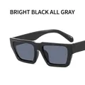Gafas de sol cuadradas retro con montura negro brillante y cristales grises - Montura Cuadrada / Bisagra de Metal / Negro Brillante