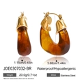 Orecchini a U in resina ambrata e acciaio inossidabile dorato, impermeabili - Stile a U (JDE0307032-BR) / Ambra