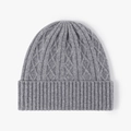 Gorro de lana merino gris neutro con trenzado de ochos y dobladillo acanalado clásico - gris oscuro