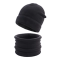 Detailansicht des schwarzen Fleece-Wintersets für Kinder mit Beanie-Mütze und Halstuch - Schwarz